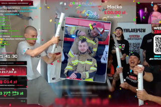 Strażacy wykonali piękny gest dla chorych. Odłożyli sikawki i złapali za maszynki!