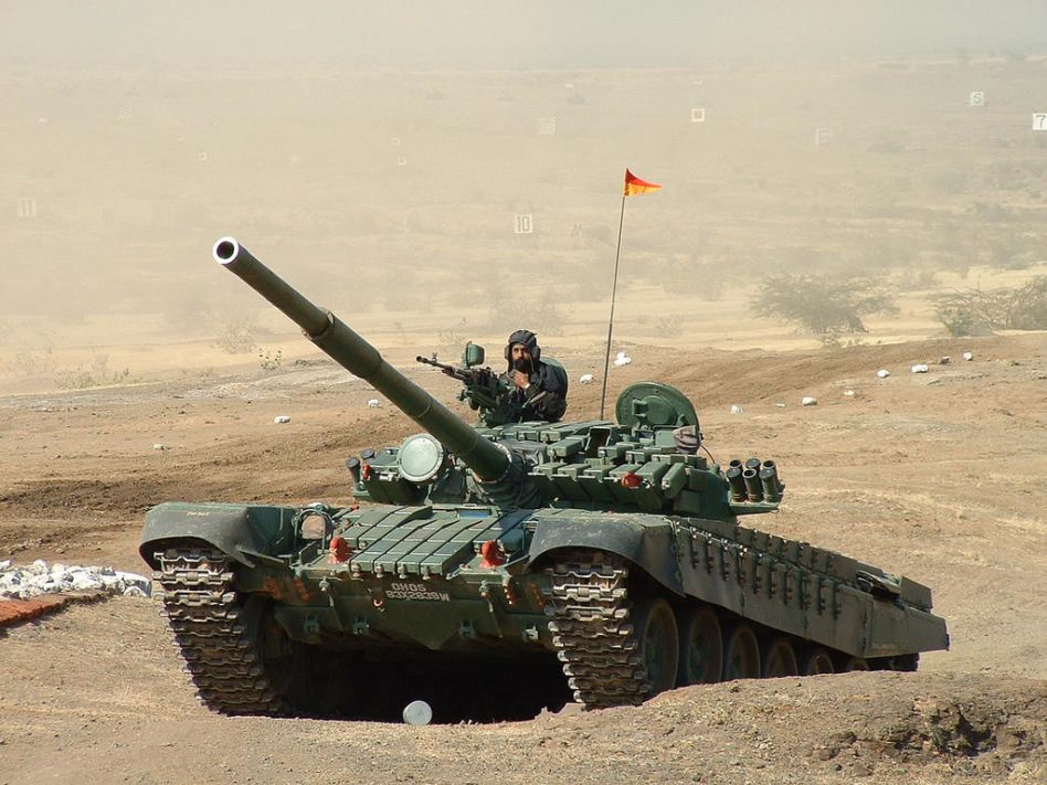 Nowe życie starych czołgów. Indyjska armia stawia na bezzałogowe T-72 w wojnie przyszłości