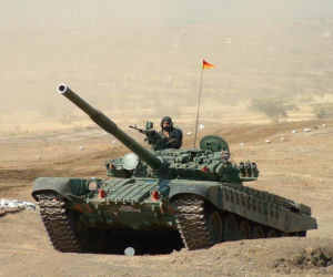 Nowe życie starych czołgów. Indyjska armia stawia na bezzałogowe T-72 w wojnie przyszłości