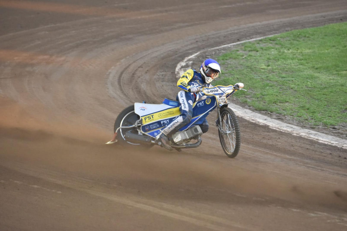 KS Toruń - Bayersystem GKM Grudziądz, zdjęcia kibiców i zawodników z Motoareny