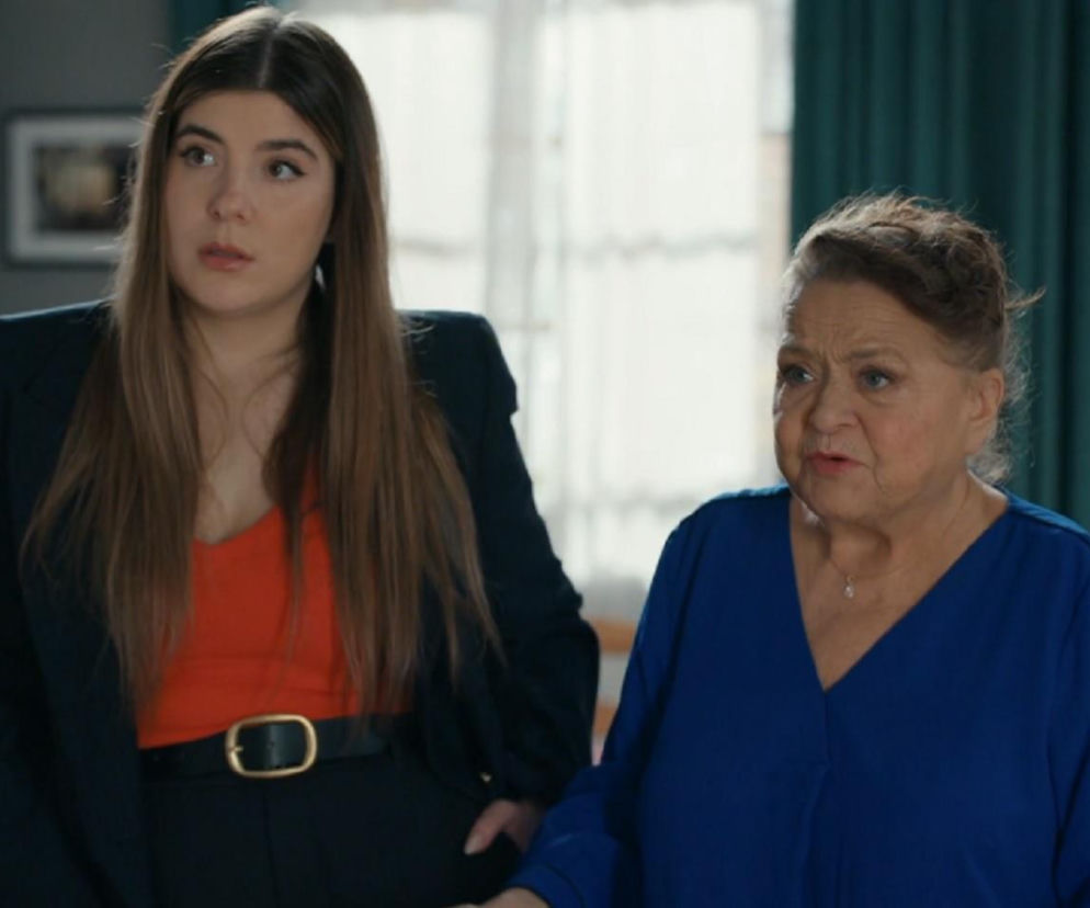 Barwy szczęścia odc. 3371. Lucyna (Grażyna Zielińska), Agata (Natalia Zambrzycka)