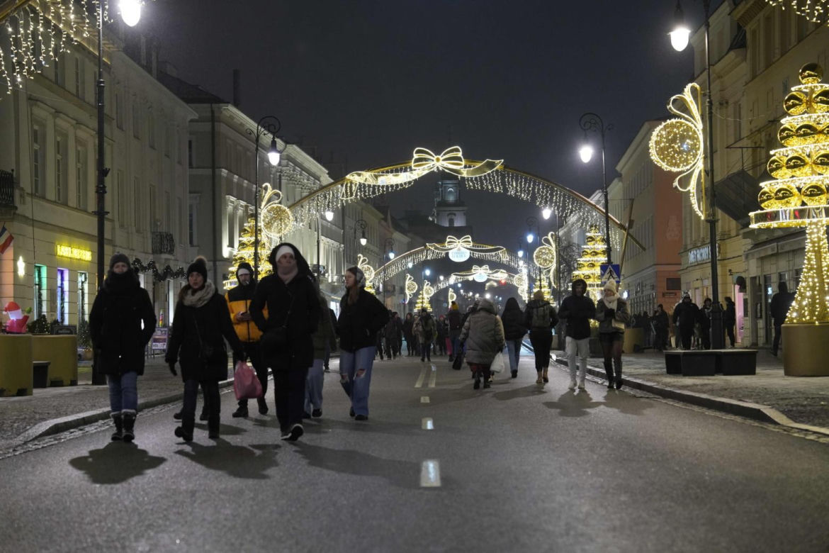 Warszawa pod śniegiem. Tak wygląda zasypana stolica 