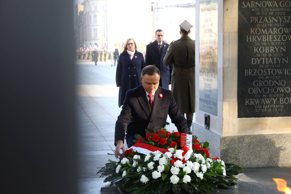 Święto Niepodległości. Oficjalne uroczystości przy grobie Nieznanego Żołnierza i defilada wojska