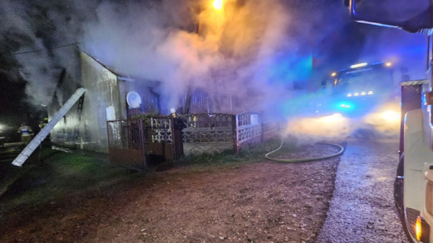 Tragiczny pożar w gminie Zelów. „Znaleziono zwęglone ciało mężczyzny”