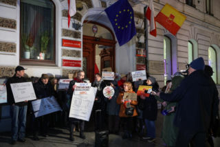 Czynsze w Łodzi droższe niż w Warszawie? Lokatorzy mieszkań komunalnych protestują