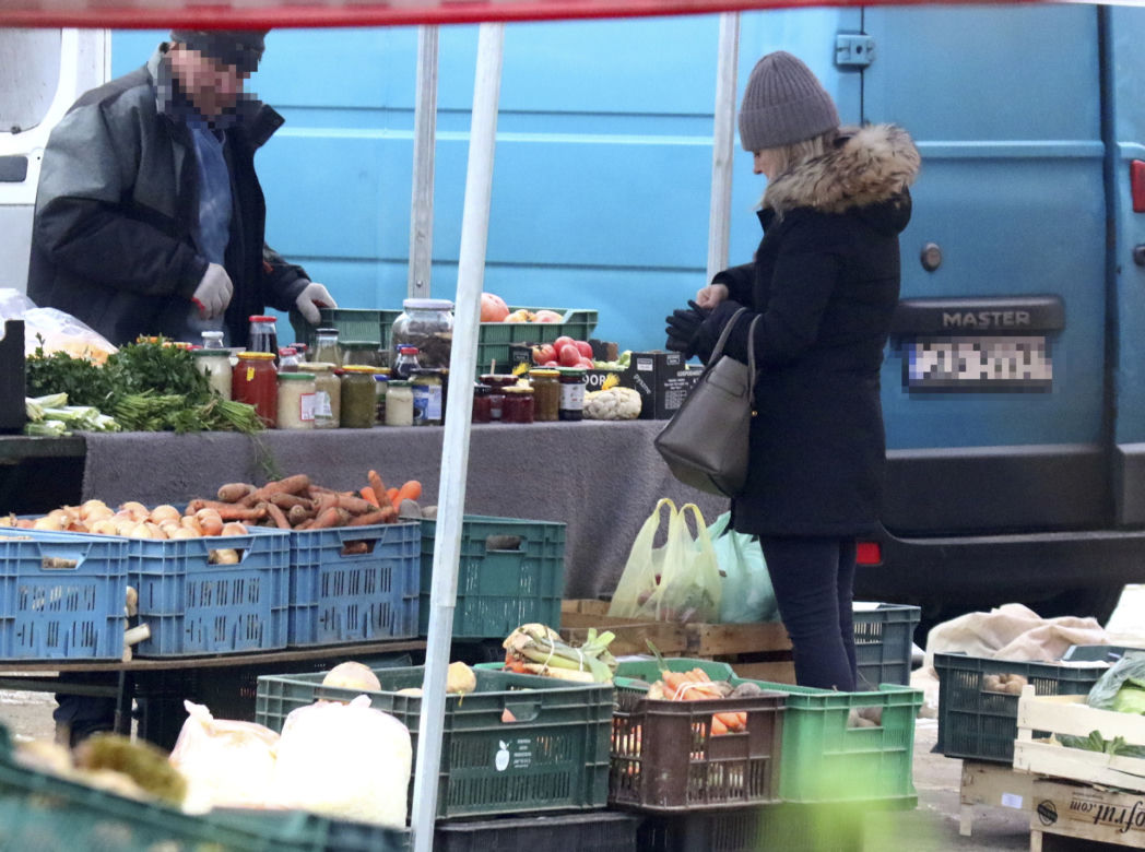 Małgorzata Tusk. Żona Tuska pojechała na bazarek. 