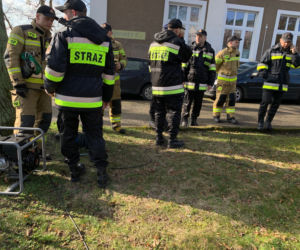 Na terenie szpitala przy ul. Arkońskiej stanęły mobilne izby przyjęć