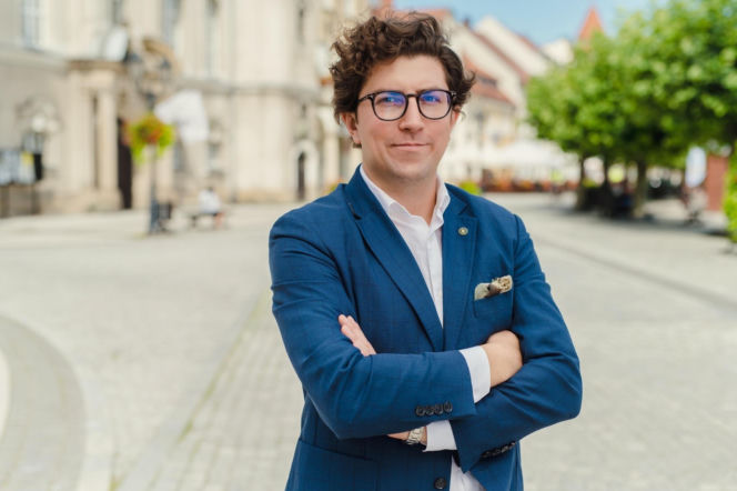 Dziesiątka KO na wybory