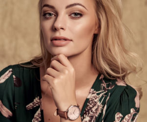 KAROLINA BIELAWSKA