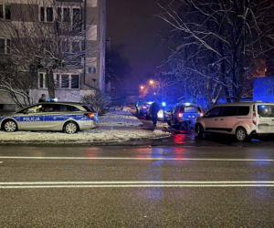 Pościg przez ponad 40 kilometrów za skradzionym autem. Złodzieje uciekł pieszo