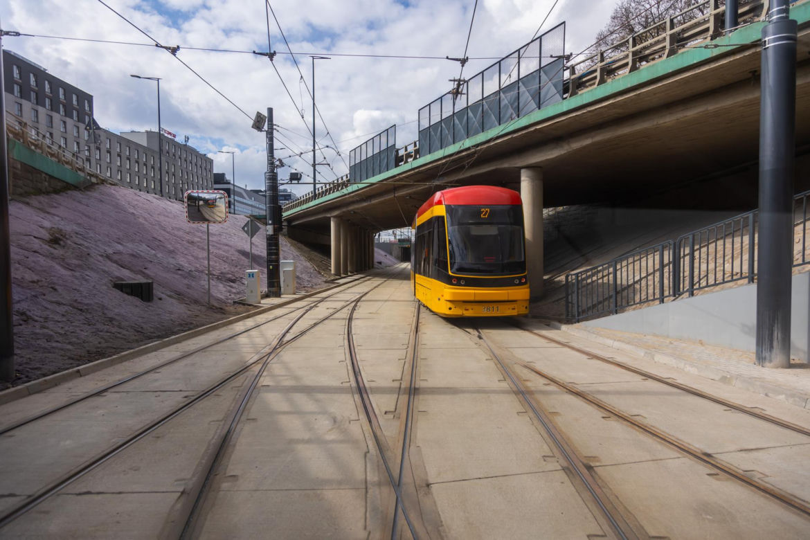 Tramwaj na Kasprzaka i Wolskiej w Warszawie