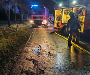 Pijany kierowca i pożar BMW na DK-63 w Suchożebrach