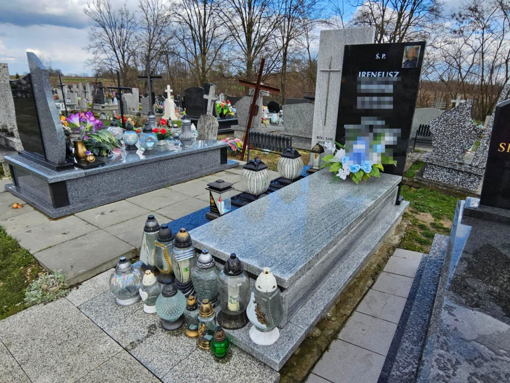 W wypadku w Półsierakowie zginęli Bartek i Irek [GALERIA]