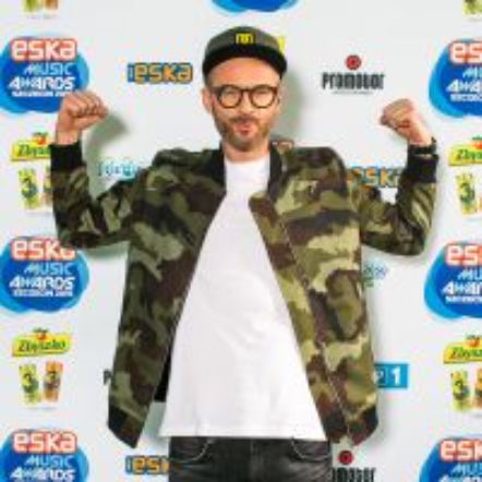 ESKA Music Awards 2016 - kto wręcza nagrody?! Zobacz, pełną listę gwiazd! – informacje, premiery teledysków – ESKA.pl