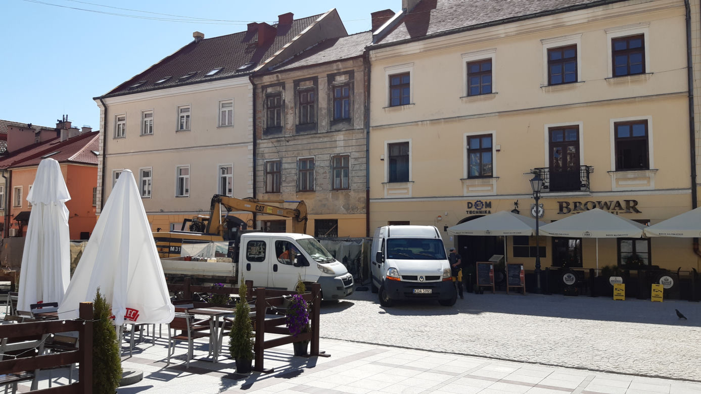 Remont Rynku w Tarnowie przedłuża się