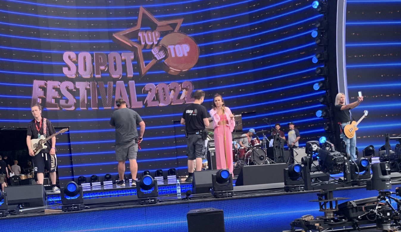 Natasza Ubrańska na próbach przed Sopot Festival 
