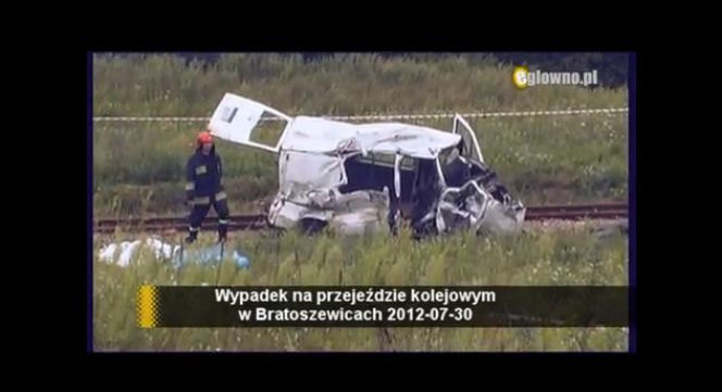 BRATOSZEWICE: Wypadek busa na niestrzeżonym przejeździe kolejowym