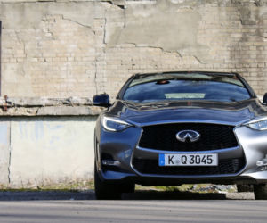 Infiniti Q30 Sport 2.0 Turbo AWD