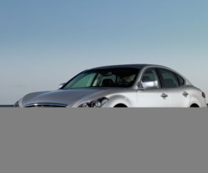 Infiniti M