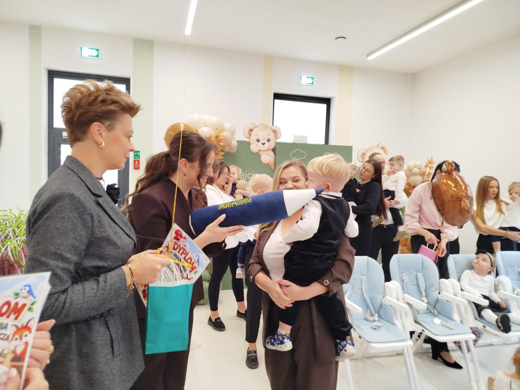 Otwarcie Żłobka w Mokobodach i pasowanie na żłobkowicza