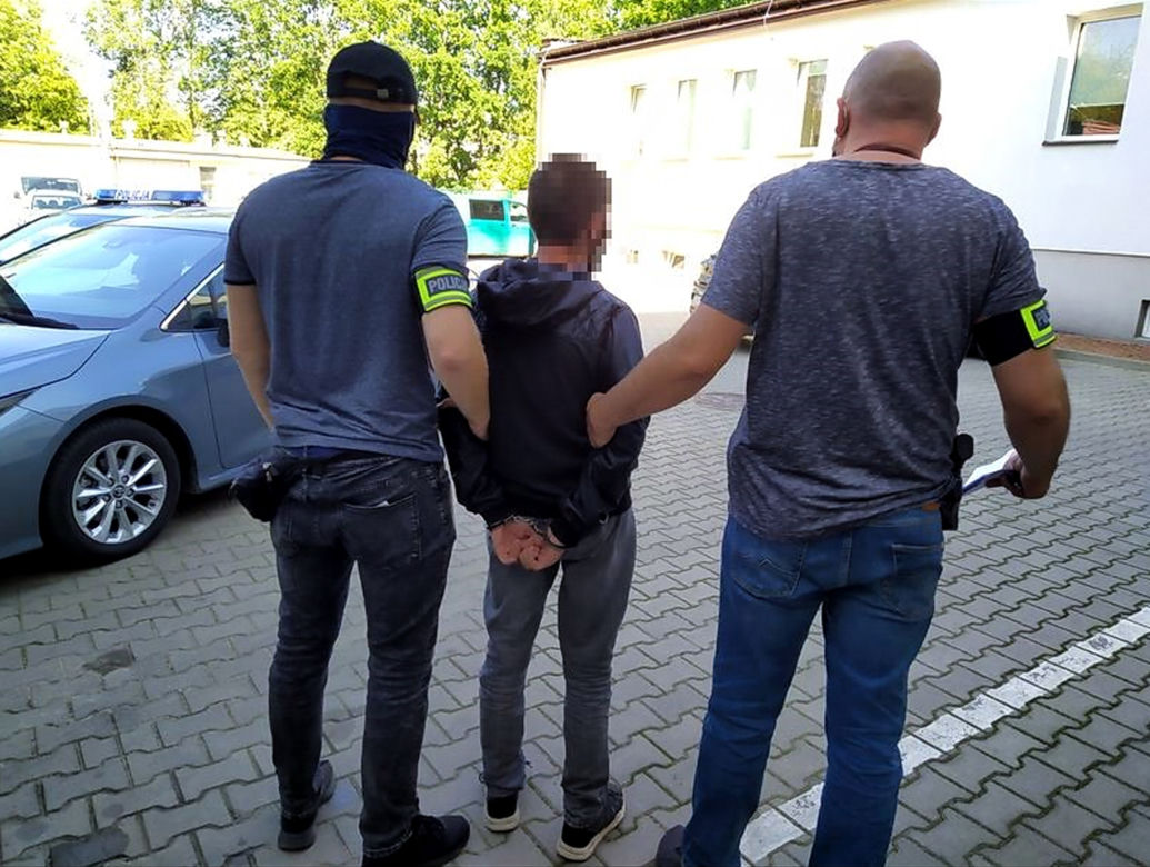Hajnówka. Kradli puszki z pieniędzmi na leczenie dziecka