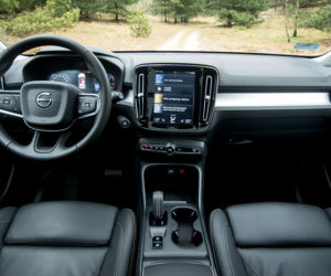 Volvo XC40 D4 AWD AT8 Momentum