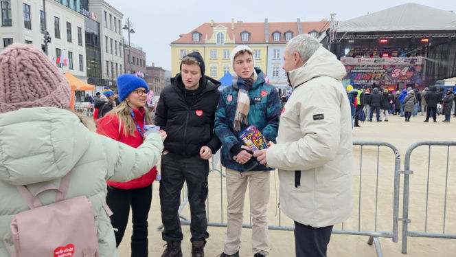 34. Finał WOŚP w Bydgoszczy przyciągnął tłumy! Blisko 700 wolontariuszy na ulicach