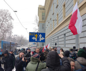 Grzegorz Braun pojawił się w prokuraturze. Nie otrzymał żadnych zarzutów