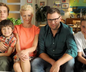 Rodzinka.pl, Natalia (Małgorzata Kożuchowska), Ludwik (Tomasz Karolak), Tomek (Maciej Musiał), Kuba (Adam Zdrójkowski) i Kacper (Mateusz Pawłowski)