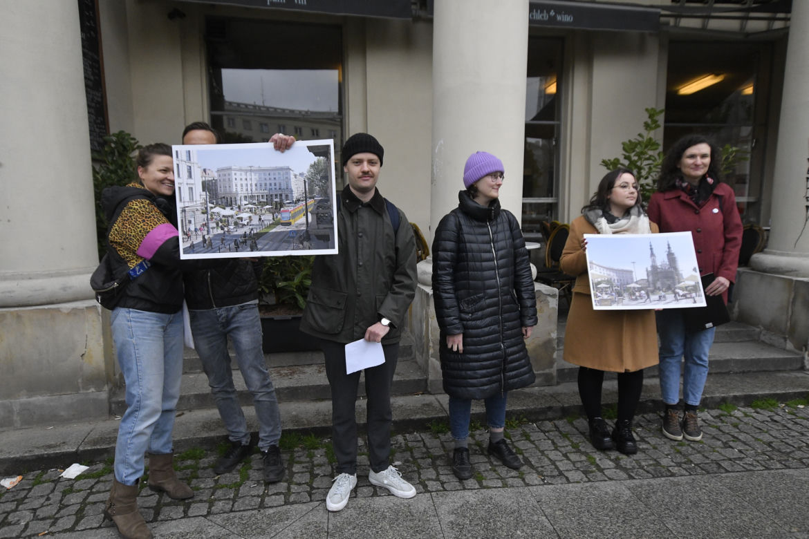 Zamkną plac Zbawiciela? Działacze chcą zrobić z ronda deptak