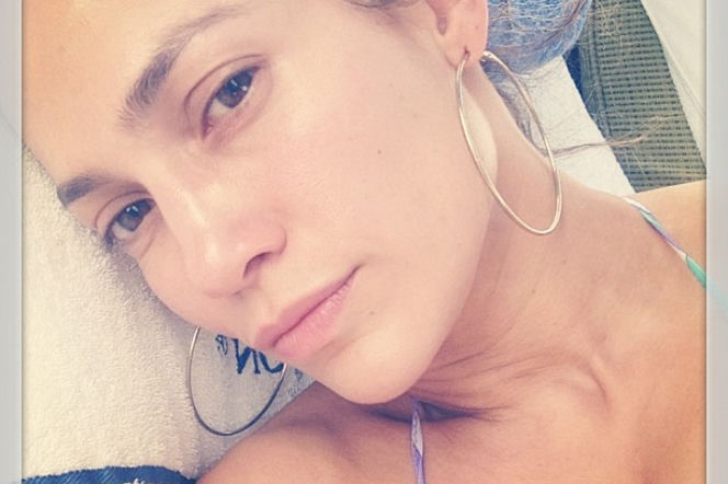Jennifer Lopez bez makijażu na Instagramie! Piękna?