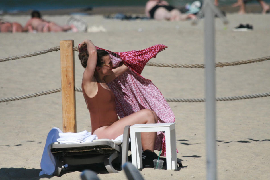 Katarzyna Herman na plaży