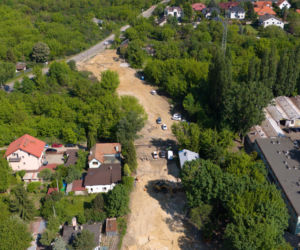 Przebudowa ul. Białołęckiej: Dom do wyburzenia pod inwestycję za 100 mln zł