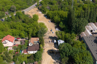 Przebudowa ul. Białołęckiej: Dom do wyburzenia pod inwestycję za 100 mln zł
