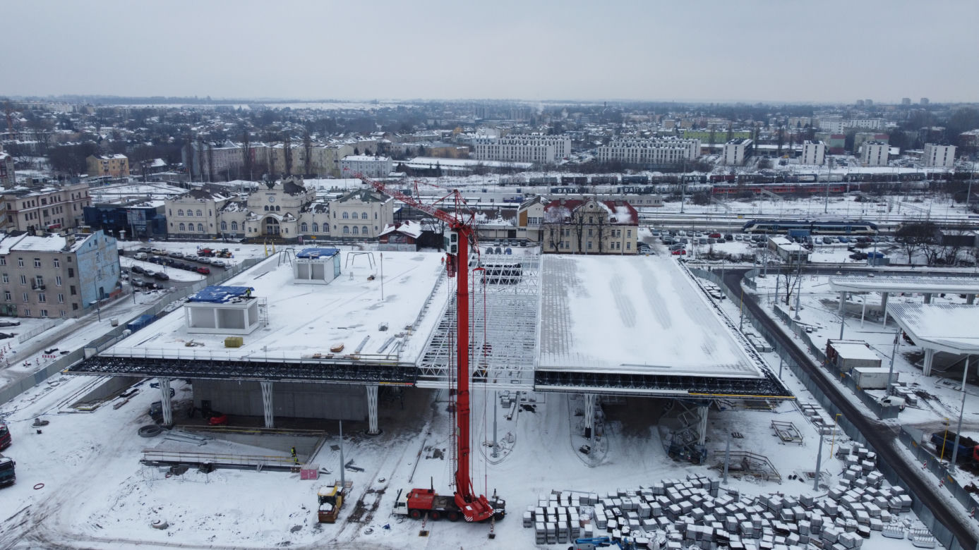 Budowa Dworca Metropolitalnego w Lublinie w zimowej odsłonie