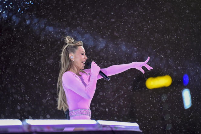 Doda tłumaczy się z playbacku i ucisza krytyków. Odsłania kulisy sylwestrowego show