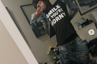 Kara śmierci dla znanej gwiazdy muzyki? Gotowy scenariusz na horror!