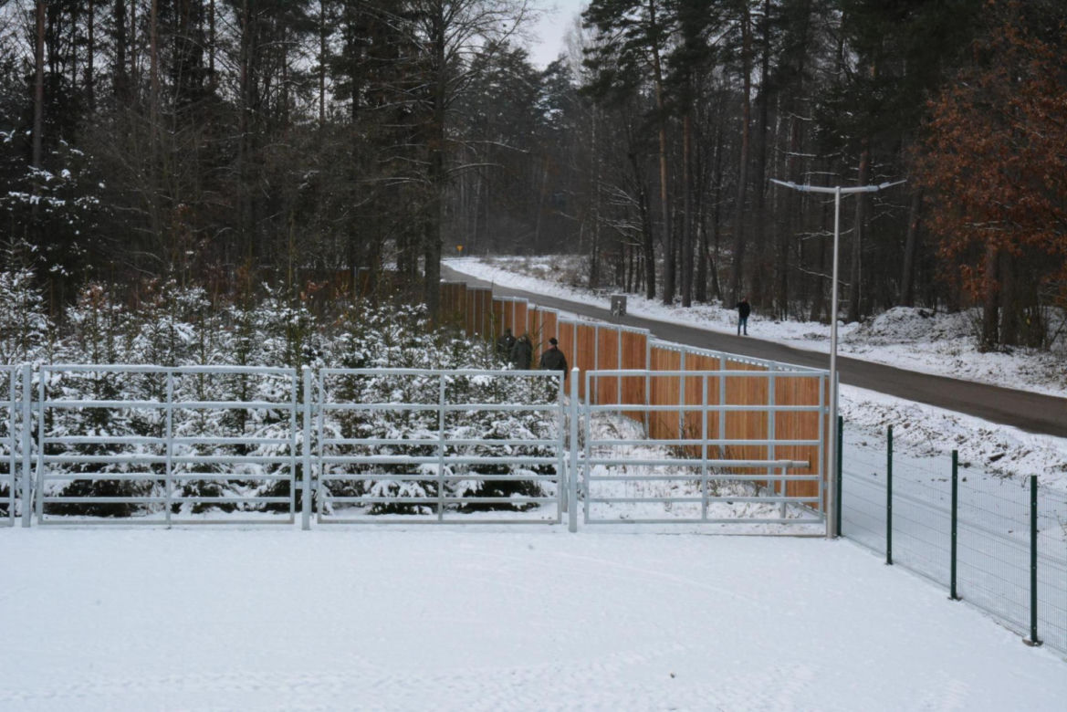 Pokazowa Zagroda Żubrów w Krajewie prawie gotowa [ZDJĘCIA]