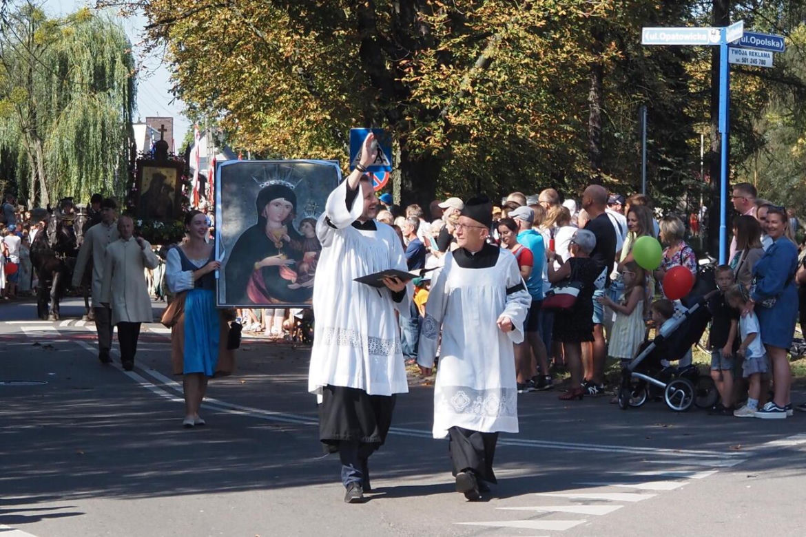 Gwarki 2023 w Tarnowskich Górach: ulicami miasta przeszedł tradycyjny pochód gwarkowski