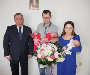 TROJACZKI z Ciężkowic wróciły do domu. Zobacz co dostały od burmistrza! 