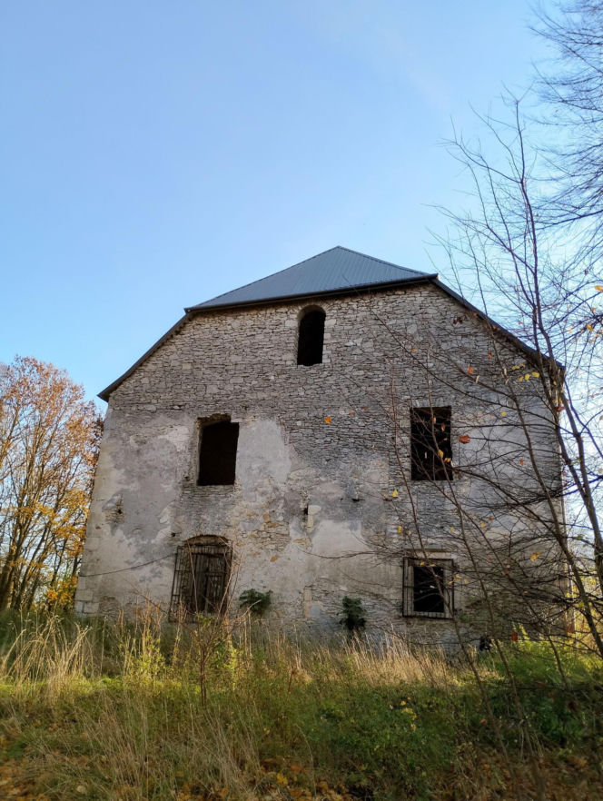Szaniec. Świętokrzyskie