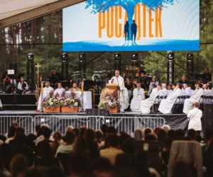 Papież pozdrawia festiwalowiczów w Kokotku