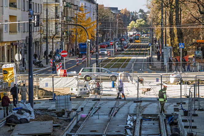 Tramwaj Rakowiecką pojedzie na Gwiazdkę