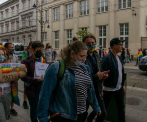 Katowice: Tłumy na proteście społeczności LGBT. Ludzie to nie ideologia! 