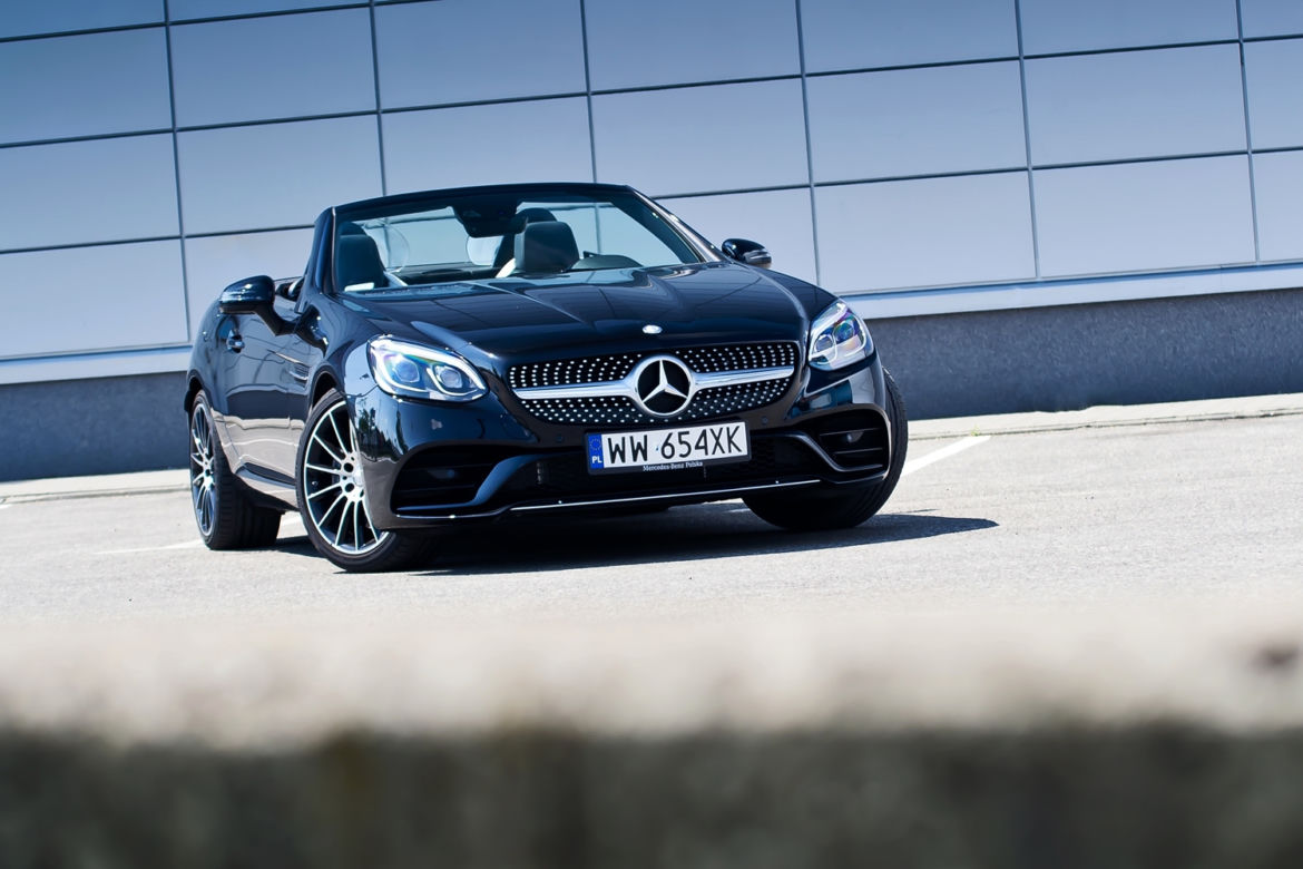 Mercedes-Benz SLC 300
