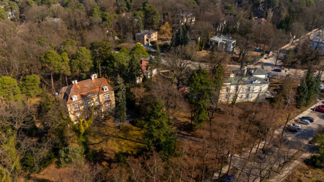 Willa Emanów, ul. Mickiewicza, Milanówek