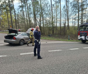 Tragedia na DK 42 Starachowice - Rudnik.  W wypadku zginął motocyklista