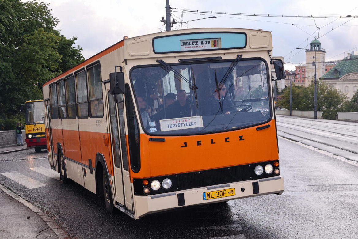 Noc Muzeów 2025. Warszawiacy szturmowali muzea nocą