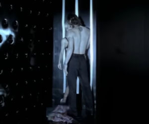 Radosław Majdan w teledysku do Katharsis