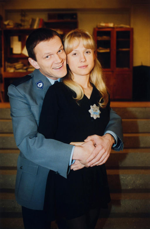Kasia z "13 posterunku" nagle zniknęła z telewizji. Tak Aleksandra Woźniak wygląda po latach!